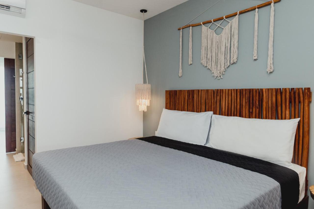 Phantom Suites Playa del Carmen Eksteriør bilde